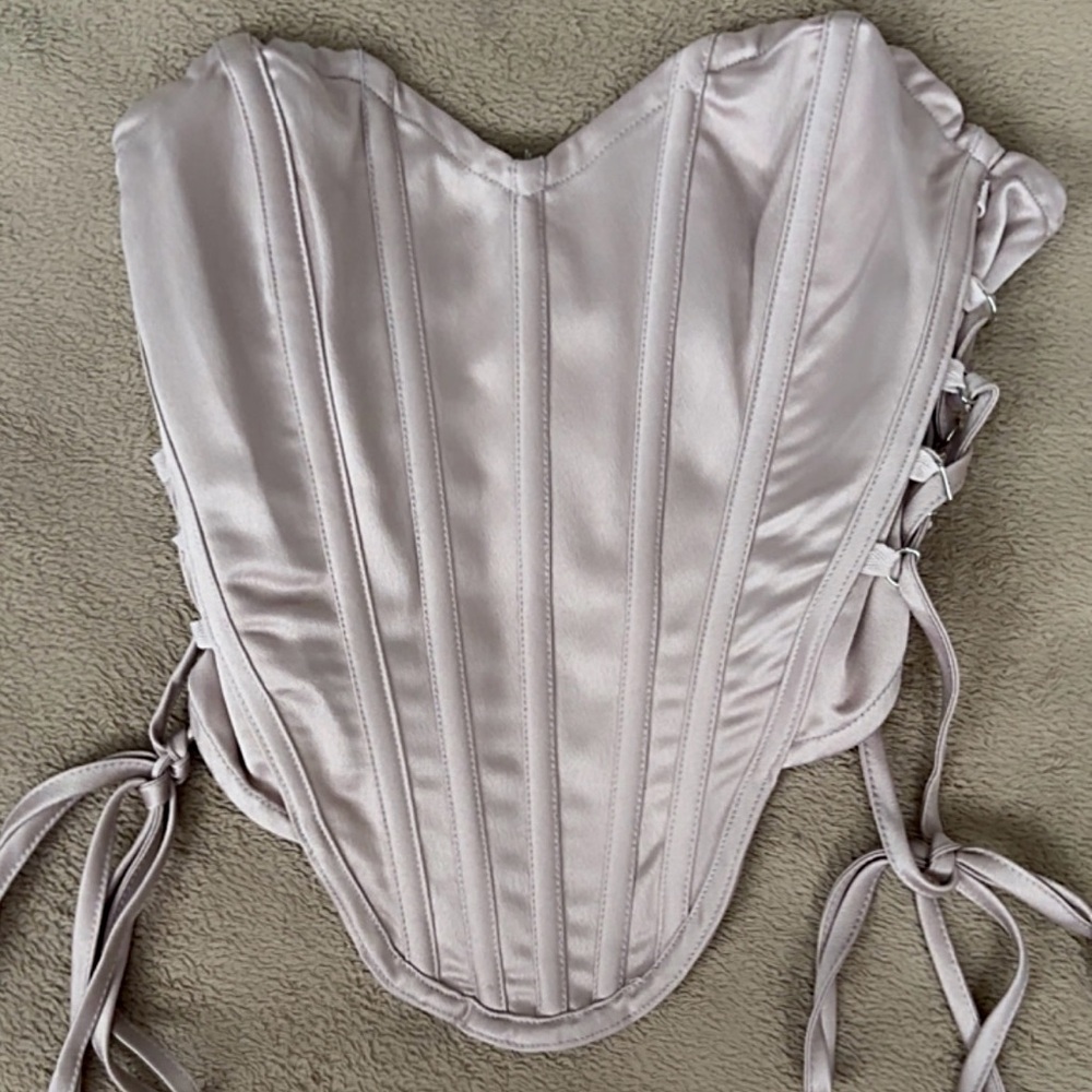 PrettyLittleThing Satin Corset Top - Cream